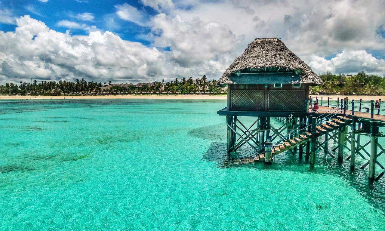 00024 sansibar urlaub türkises wasser traumstrand