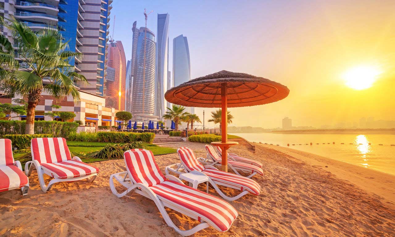 00026 abu dhabi skyline strand traumurlaub strand günstig reisen