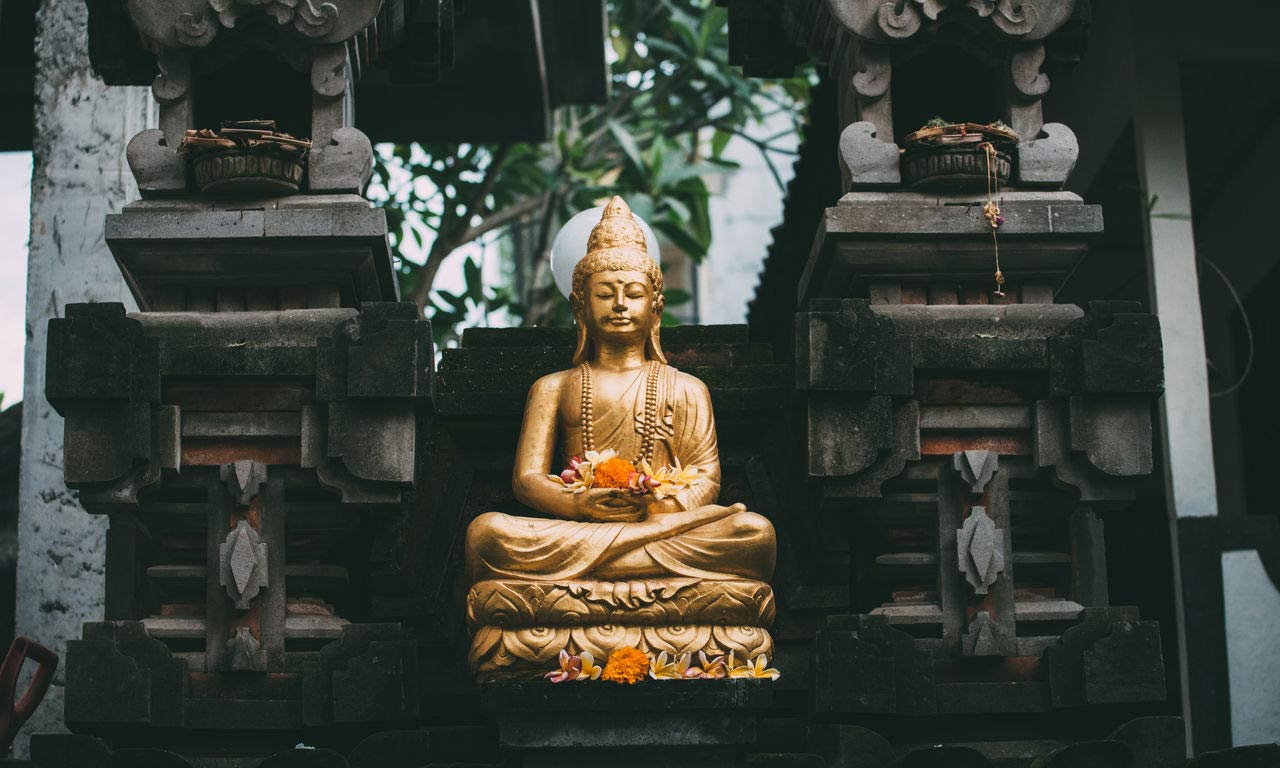 00054 bali indonesien buddha statue