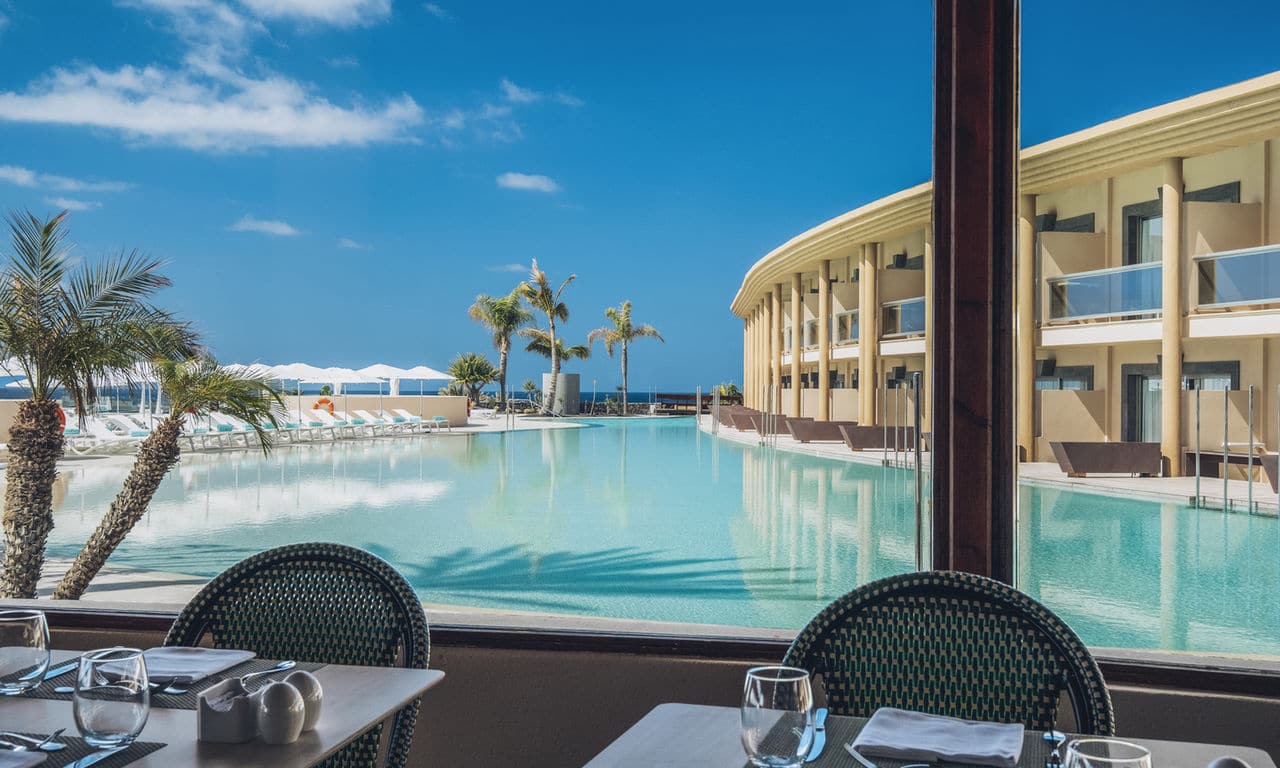 Iberostar_Fuerteventura_Fuerteventura Palace_XFU_SE_BARS_SNACK_D1806_005_low
