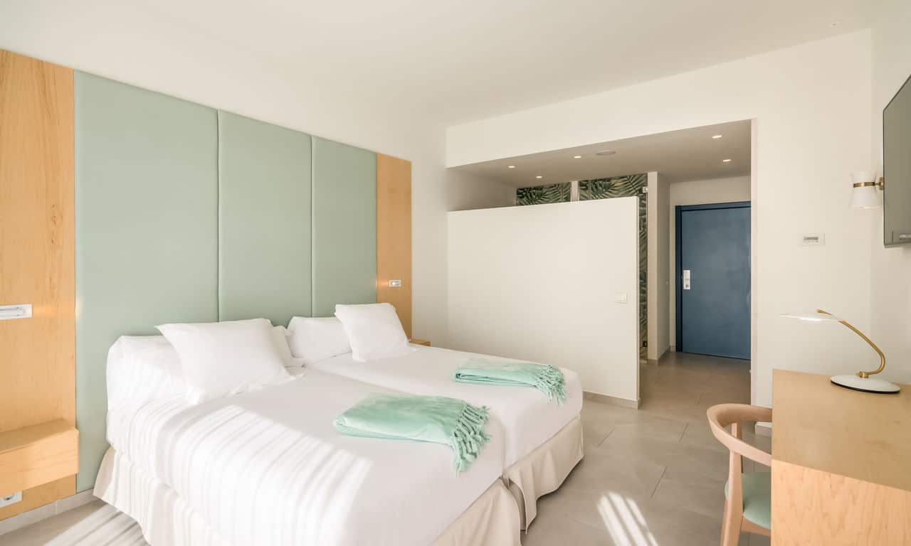 Iberostar_Fuerteventura_Playa Gaviotas_GAV_IB_R SENIOR SUITE_SIMPLE_D1802_005_low