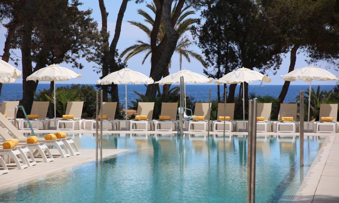 Iberostar_Ibiza_Santa Eulalia_SEU_IB_POOL_MAIN_D1603_004_low