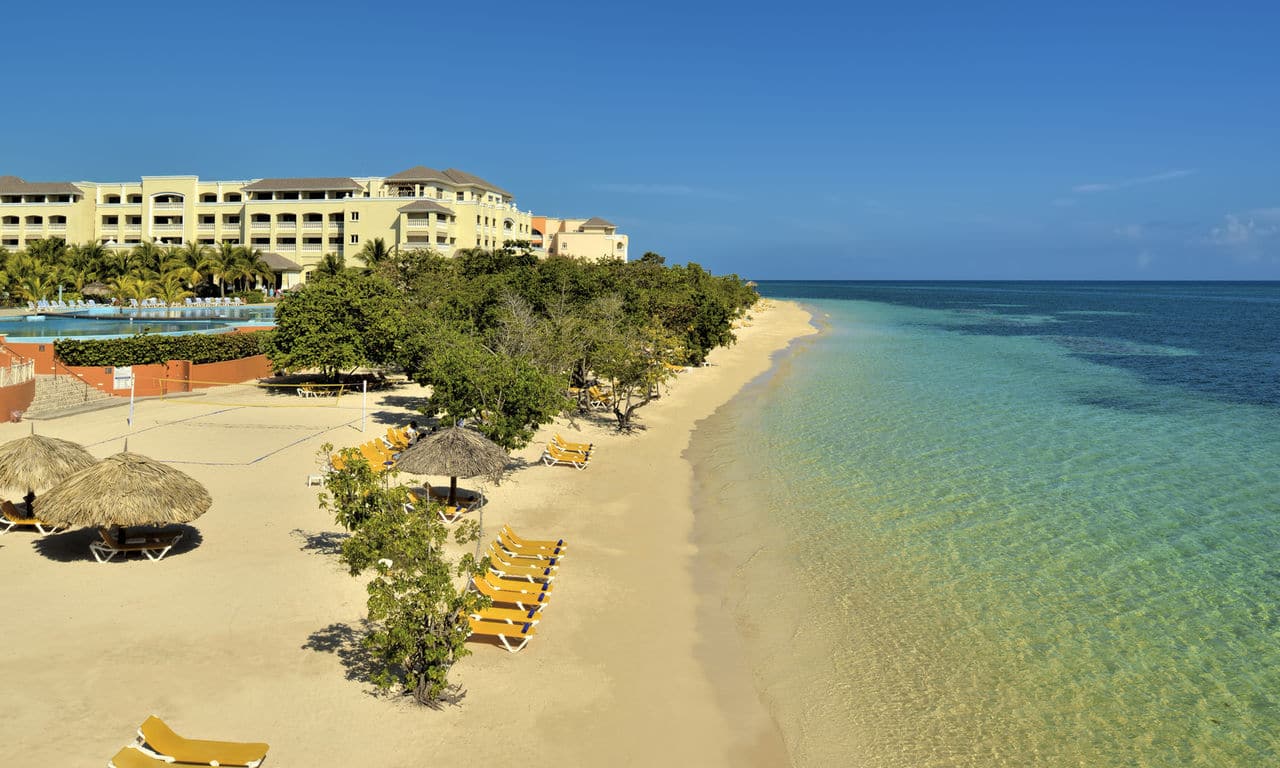 Iberostar_Jamaika_Hotel Rose Hall Beach_ROH_IB_BEACH_D1405_013_low