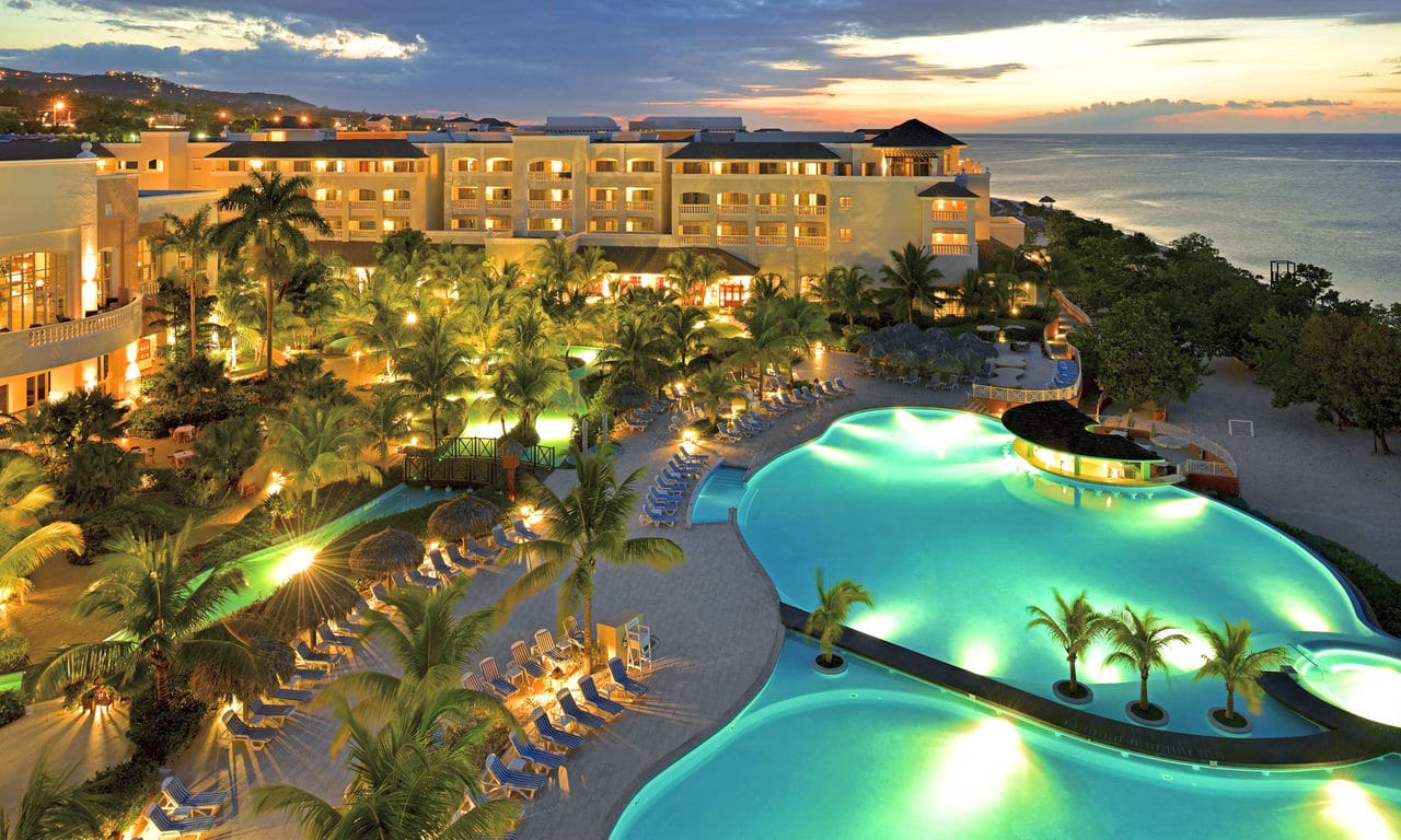 Iberostar_Jamaika_Hotel Rose Hall Beach_ROH_IB_POOL_D1405_047_low
