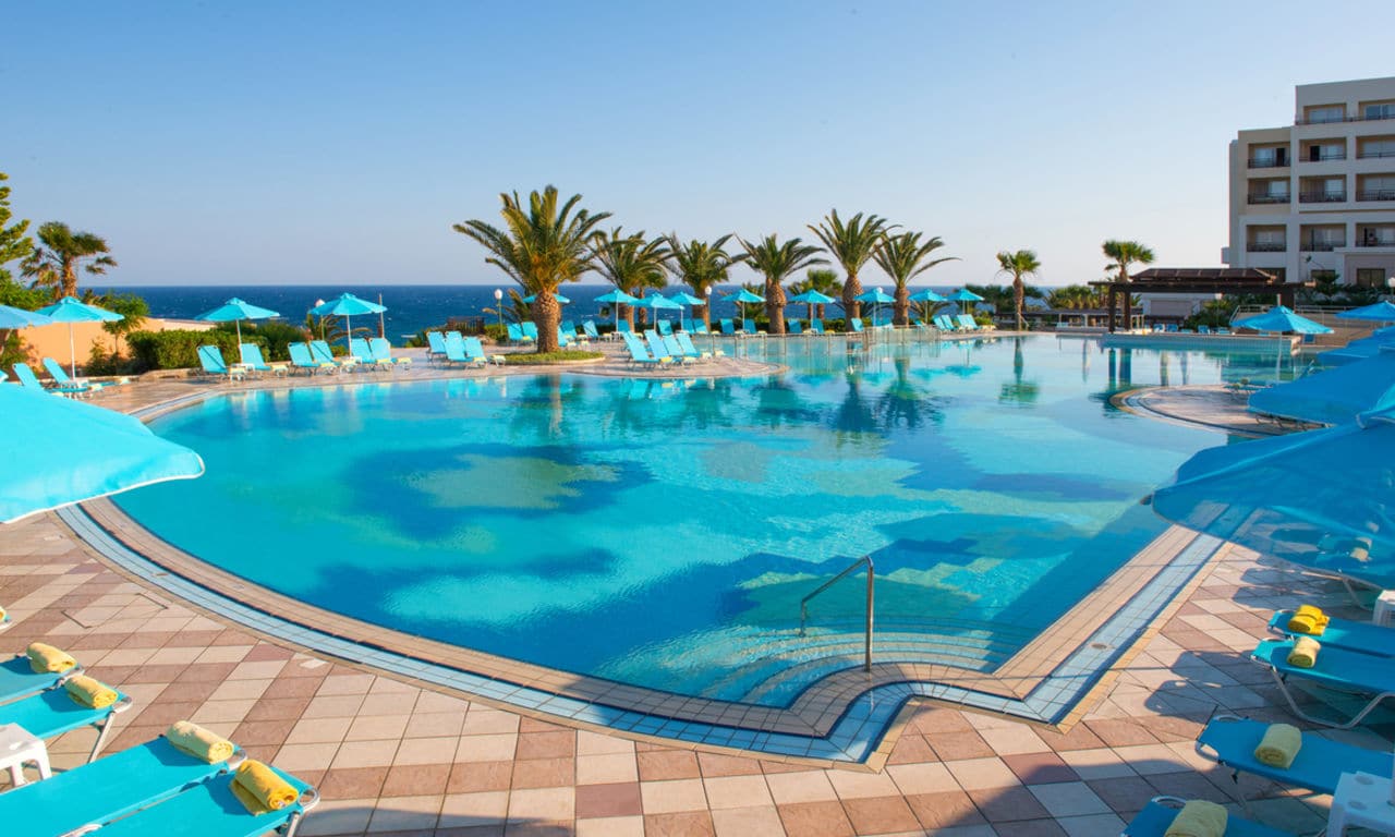 Iberostar_Kreta_Creta Mare_PAN_IB_POOL_MAIN_D1606_003_low