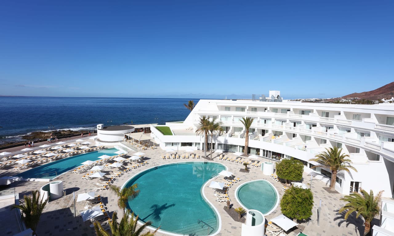 Iberostar_Lanzarote_Lanzarote Park_LAN_SE_POOL_MAIN_D1703_029_low