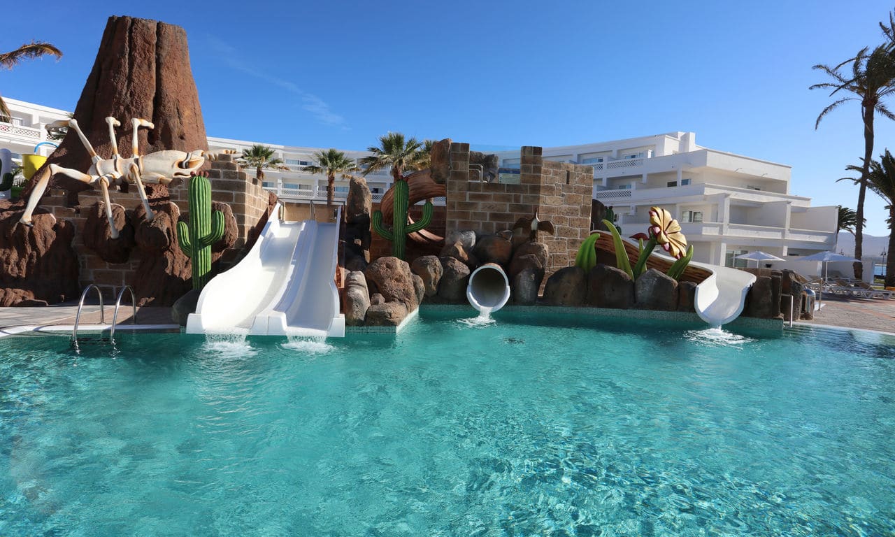 Iberostar_Lanzarote_Lanzarote Park_LAN_SE_POOL_MAIN_D1703_045_low