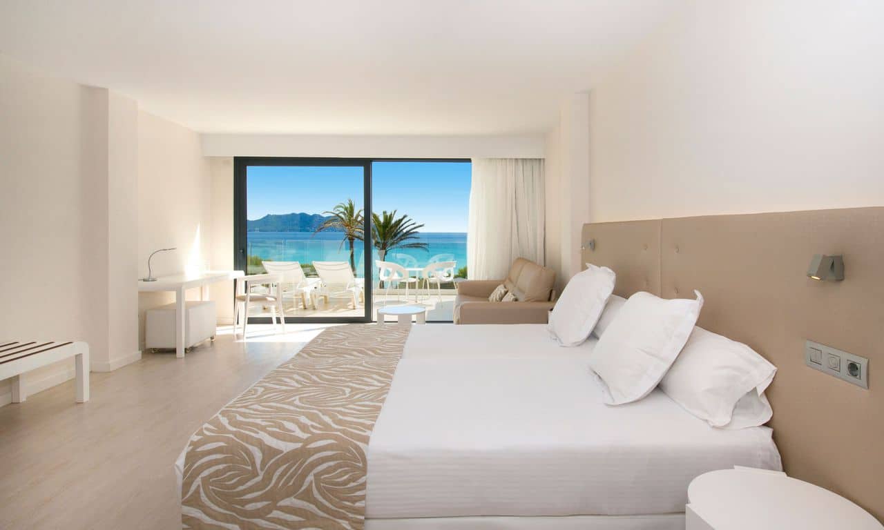 Iberostar_Mallorca_Cala Millor_CAM_IB_R JUNIOR SUITE_JSUITE_D1606_001_low