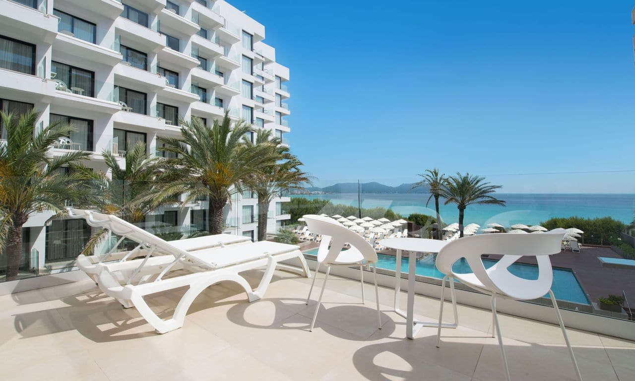 Iberostar_Mallorca_Cala Millor_CAM_IB_R JUNIOR SUITE_JSUITE_D1606_003_low