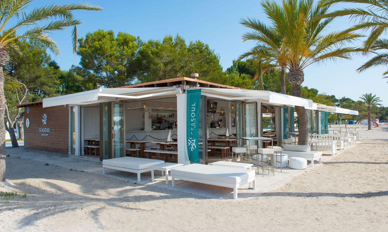 Iberostar_Mallorca_Ciudad Blanca_BLA_IB_SEASOUL_BAR_D1606_001_low
