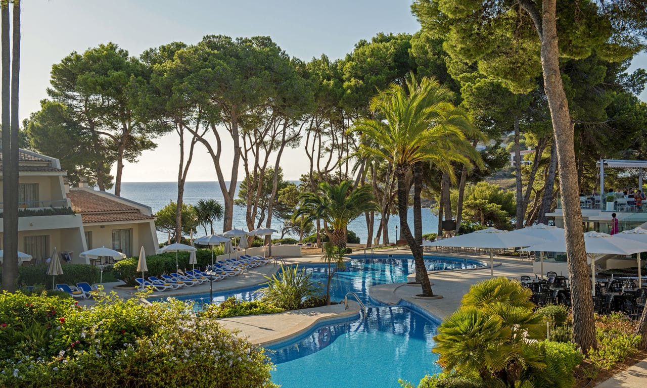 Iberostar_Mallorca_Pinos Park_PIN_IB_POOL_MAIN_D1307_074_low