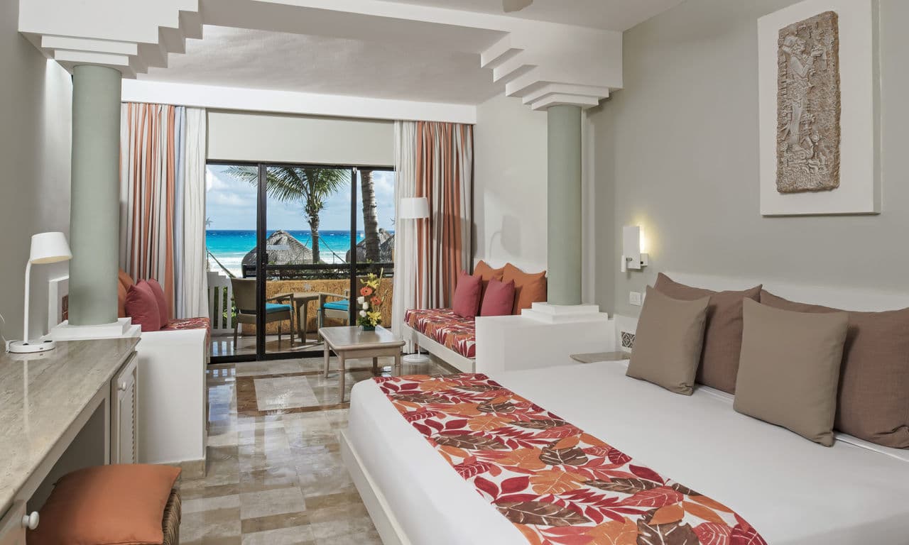 Iberostar_Mexiko_Hotel Quetzal_QTZ_IB_R JUNIOR SUITE_OCEAN FRONT_D1612_004_low