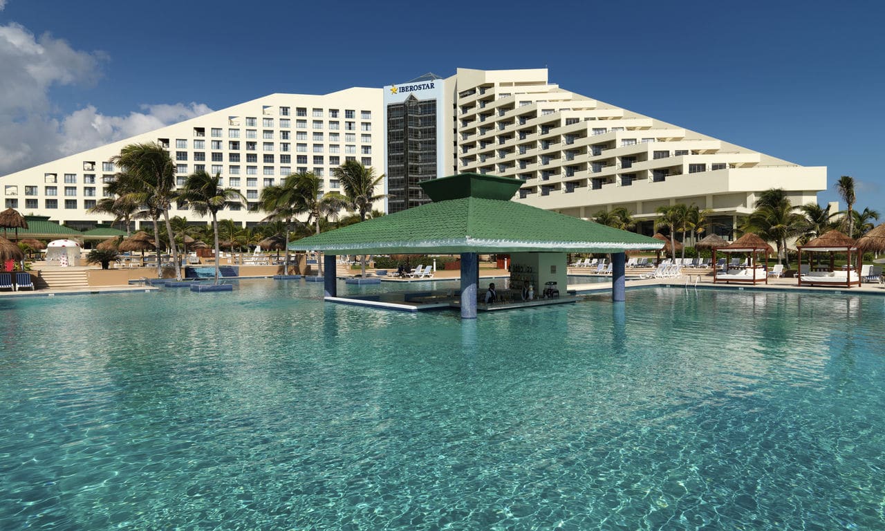 Iberostar_Mexiko_selection Cancun_CUN_SE_POOL_MAIN_D0000_284_low