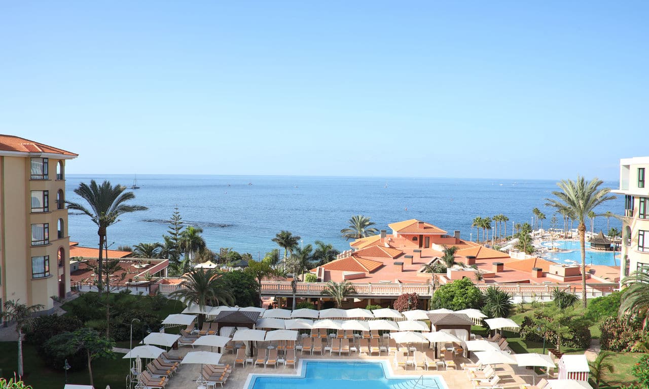 Iberostar_Teneriffa_Anthelia_ANT_SE_POOL_A1_D1710_021_low