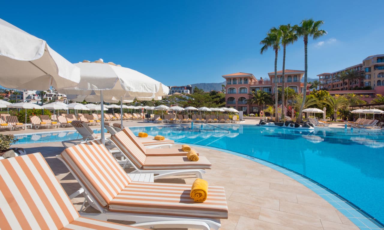 Iberostar_Teneriffa_Anthelia_ANT_SE_POOL_MAIN_D1806_005_low