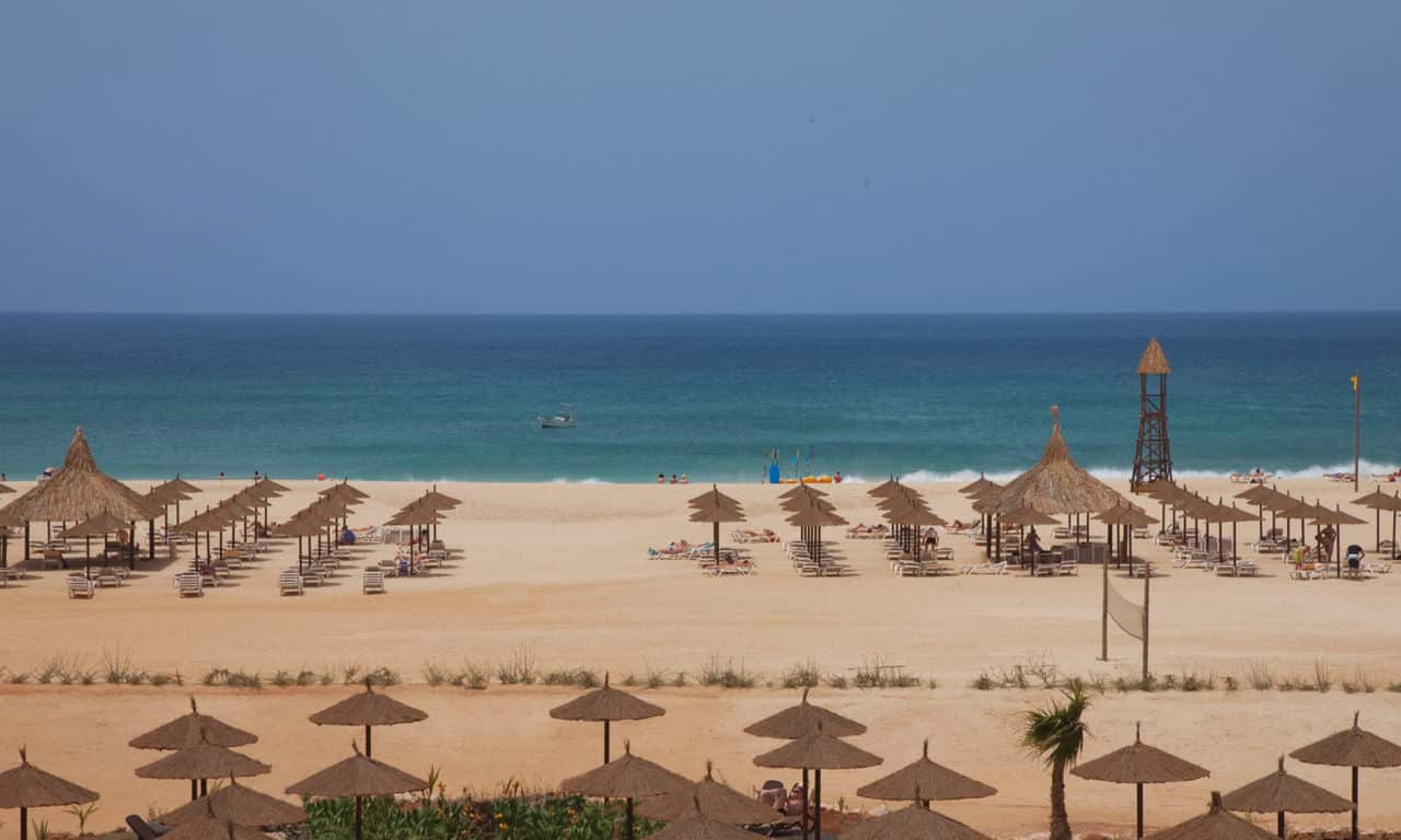 tou_11_003 beach