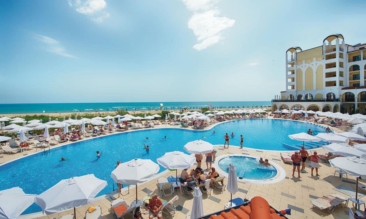 Bulgarien sonnenstrand - hotel alua Helios Bay - poollandschaft