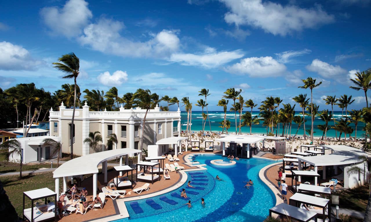 Dominikanische Republik - hotel Riu Palace Bavaro - Swimming Pool nur für Villa gäste
