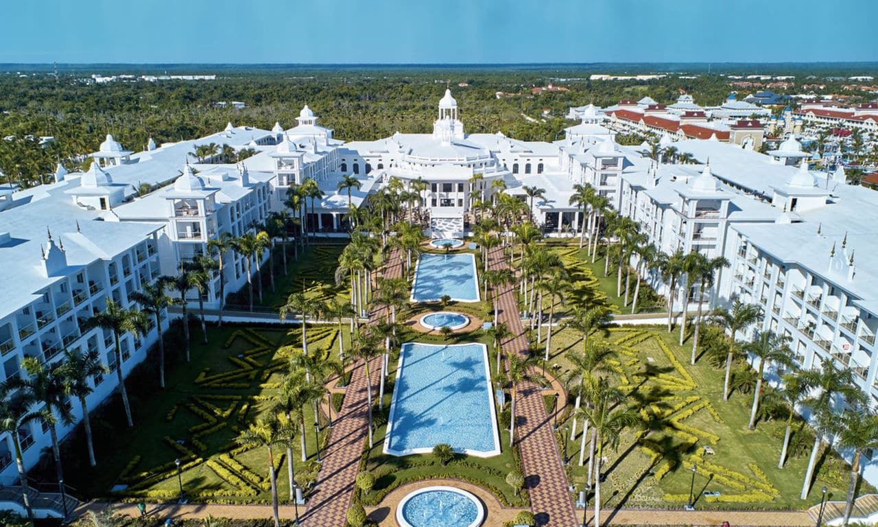 Dominikanische Republik - hotel Riu Palace Punta Cana - hotelanlage