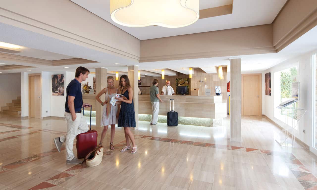 Formentera - Hotel Riu La Mola - Lobby