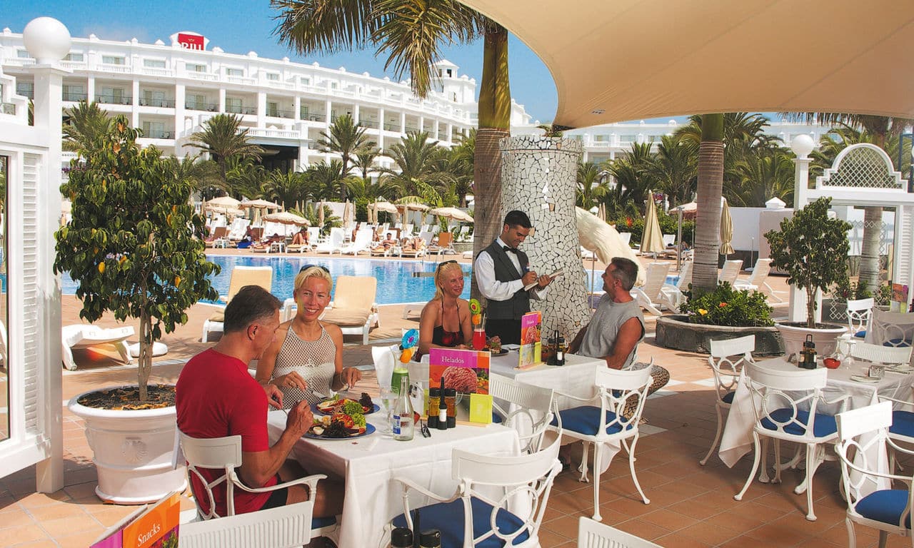 gran canaria - hotel Riu Palace Maspalomas - Poolside Snackbar