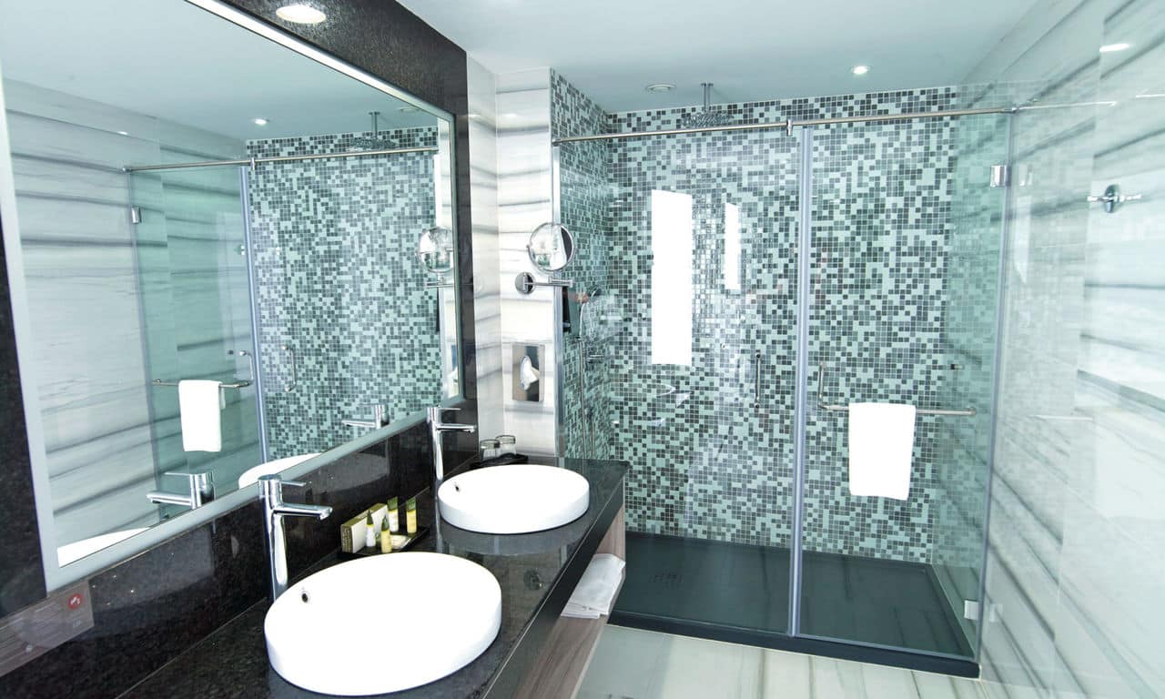 gran canaria - hotel Riu Palace meloneras - standardzimmer bad