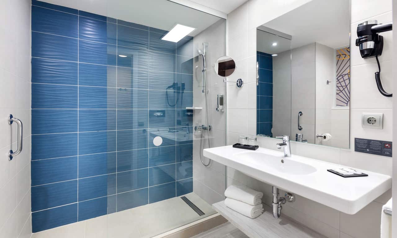 Gran Canaria - hotel Riu Vistamar - doppelzimmer bad
