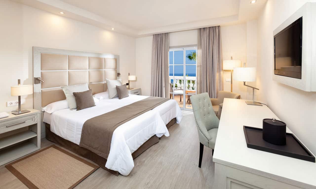 Kanaren Teneriffa - Hotel RIU Garoe - Doppelzimmer 1