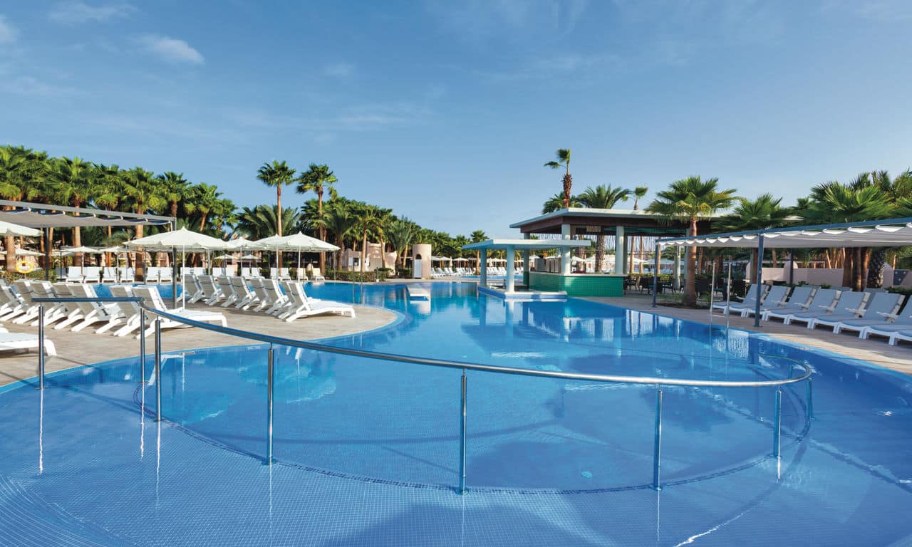 Kap Verde - hotel Riu Palace Cabo Verde - poollandschaft 01