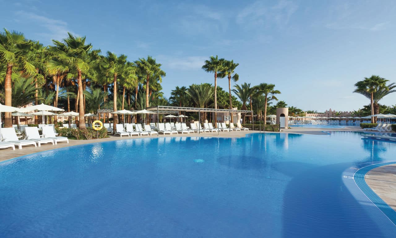 Kap Verde - hotel Riu Palace Cabo Verde - poollandschaft 02