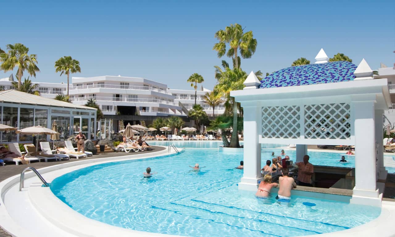 Lanzarote puerto del carmen - hotel Riu Paraiso Lanzarote Resort - Swim Up Bar