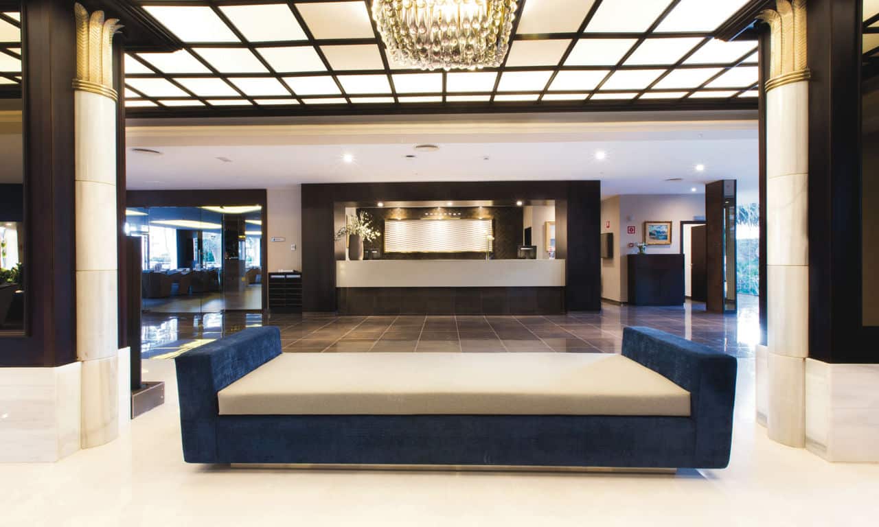 Mallorca - Hotel Riu Bravo - Lobby 02