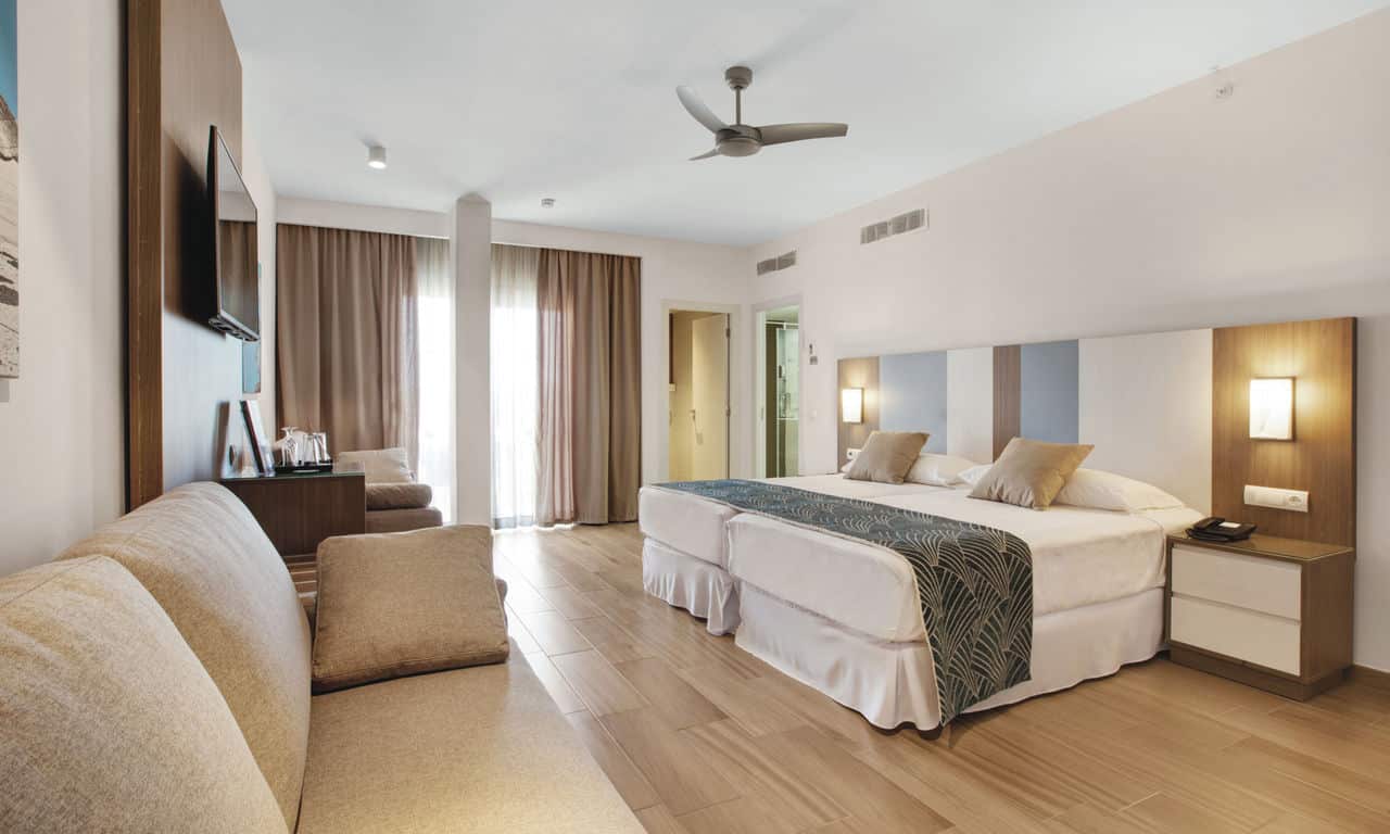 Mallorca Playa De Palma - Hotel Riu Festival - Familienzimmer