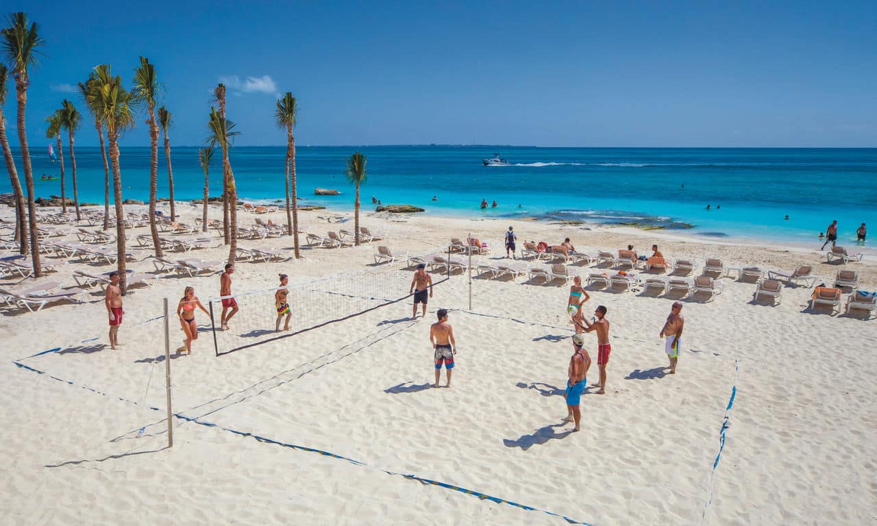 Mexiko cancun - hotel Riu Cancun - strand beach volleyball