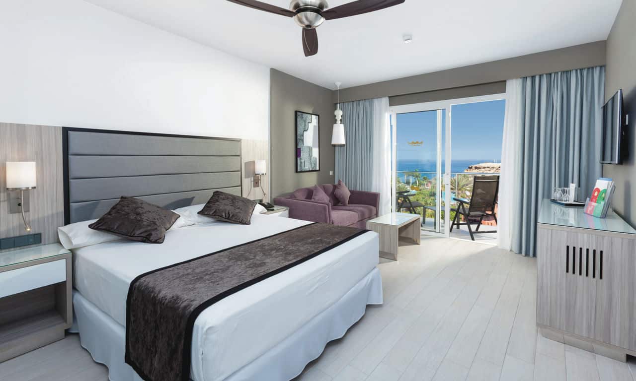 Teneriffa - hotel Riu Palace Teneriffa - familienzimmer mit meerblick