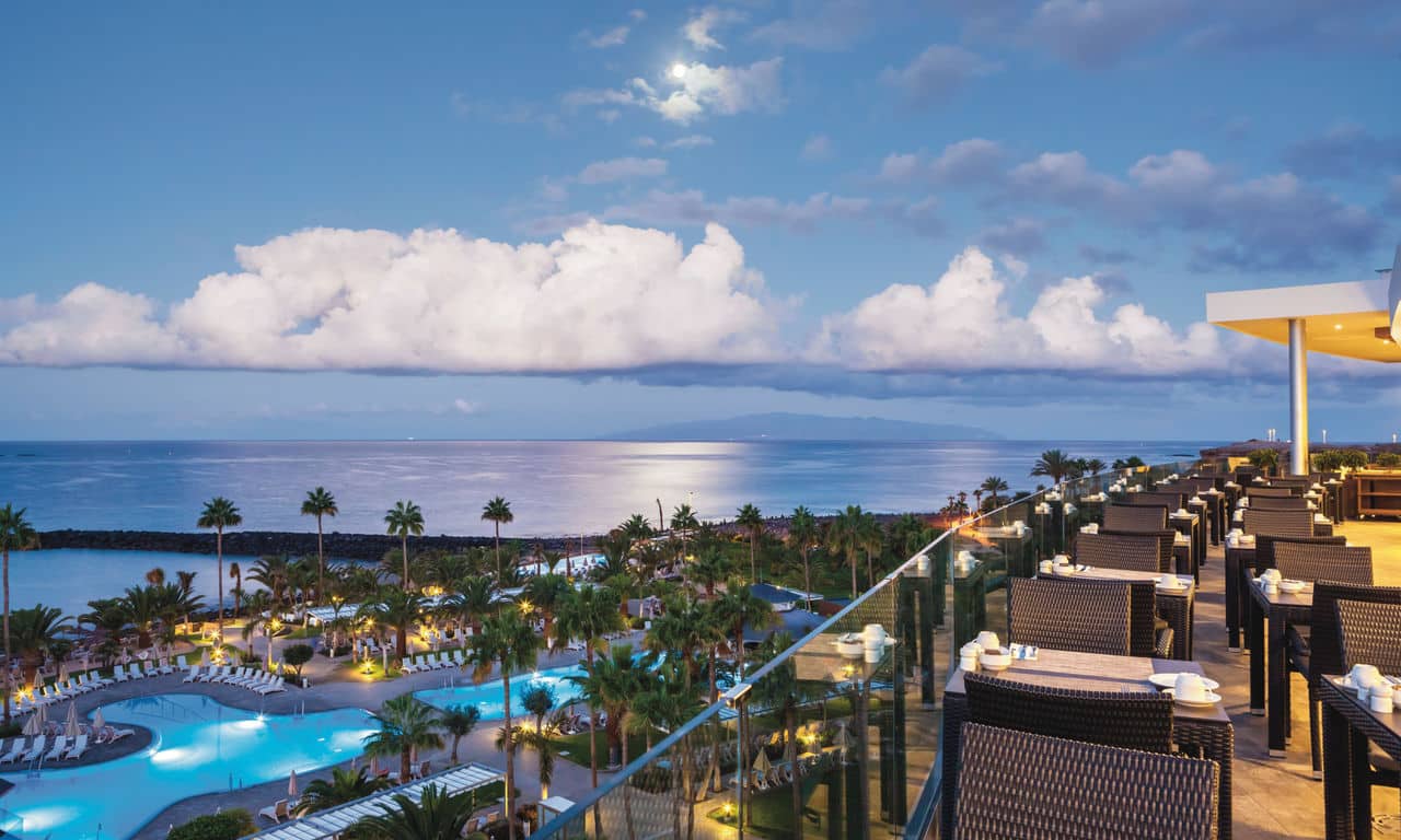 Teneriffa - hotel Riu Palace Teneriffa - pool und meerblick 01