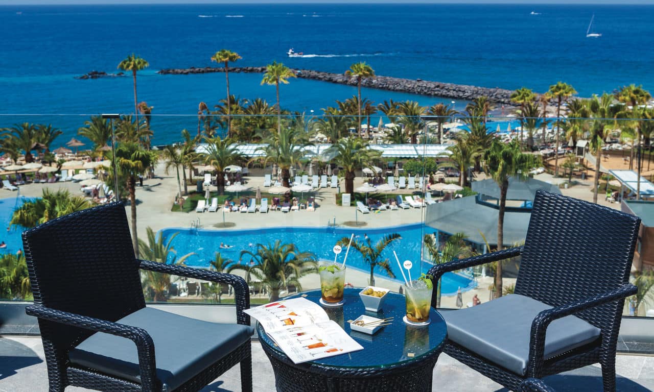 Teneriffa - hotel Riu Palace Teneriffa - pool und meerblick