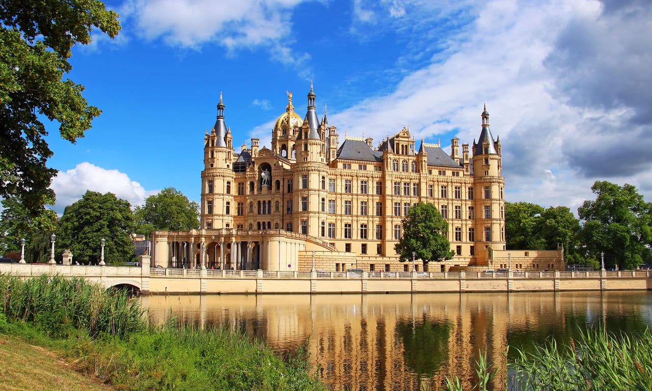 02596_hotels_in_schwerin urlaub_in_schwerin kurzreise kurztrip deutschland staedtereise