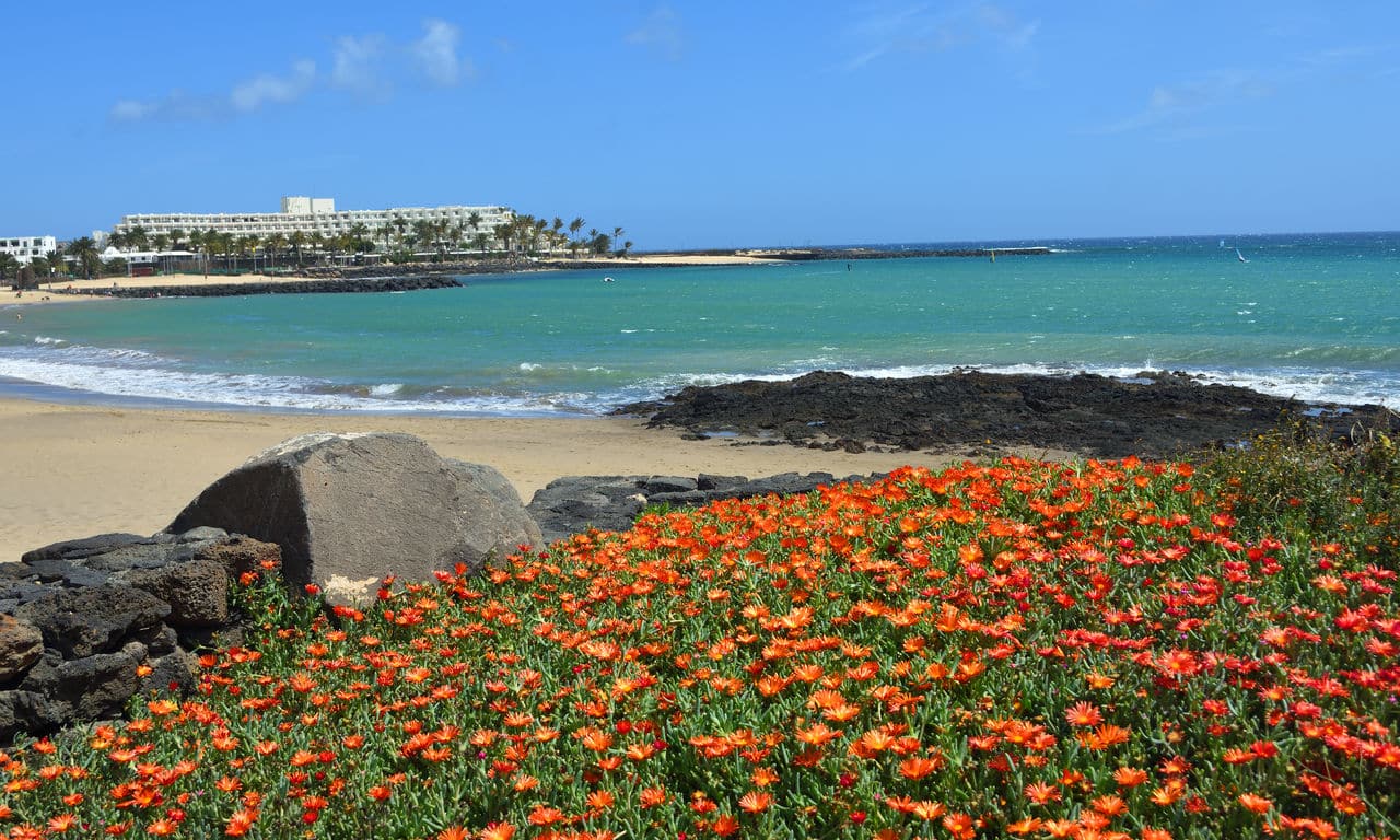 02958_hotels in costa teguise_urlaub in costa teguise_kurzreise_kurztrip_spanien_staedtereise
