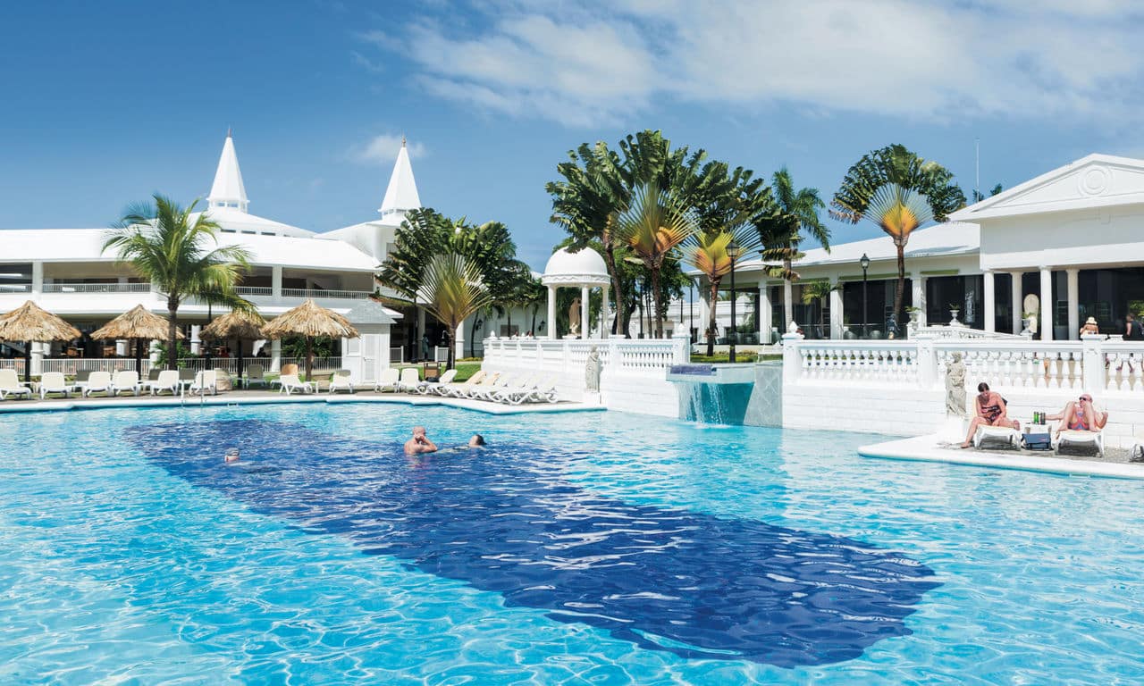 jamaika negril hotel riu negril swimming pool 4