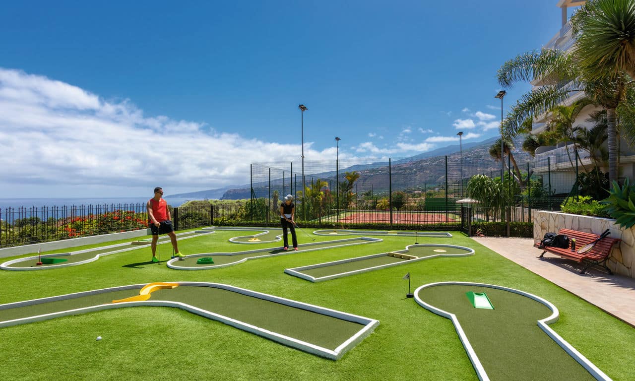 kanaren teneriffa hotel riu garoe minigolf