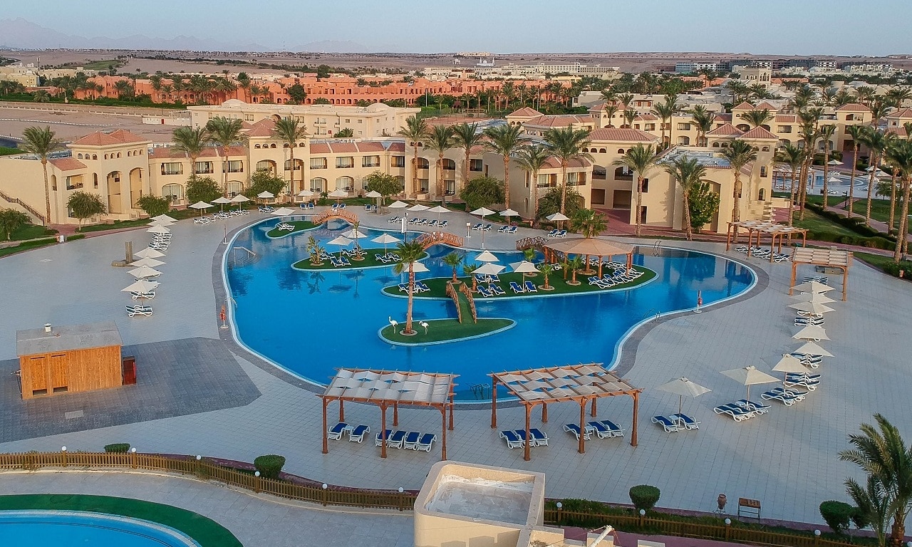 aegypten hurghada makadi bay cleapatra luxury resort flamingo island pool und hotel