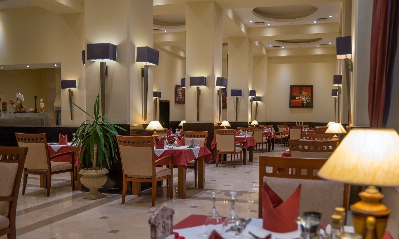 aegypten hurghada makadi bay cleapatra luxury resort vista mare italian restaurant