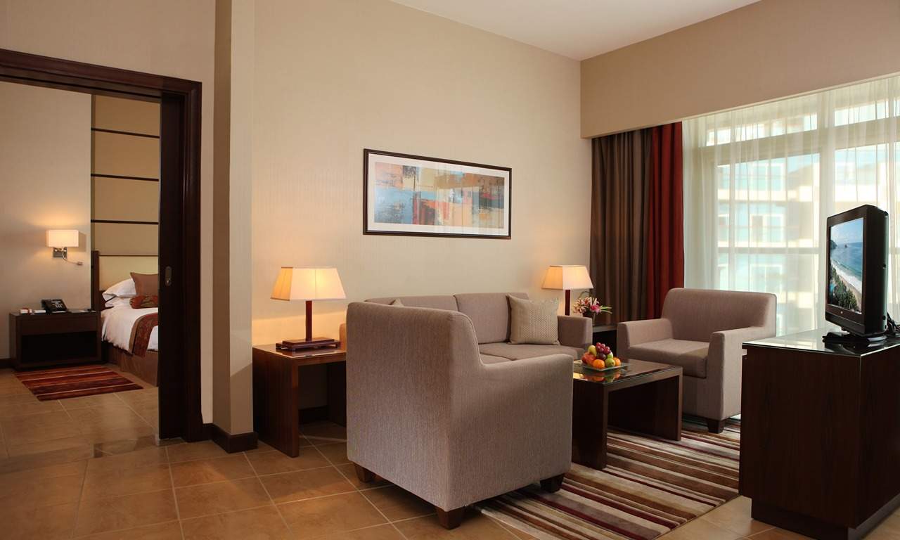 khalidiya palace rayhaan by rotana zimmer 01